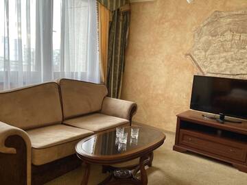 Трехместный номер Делюкс в Отеле Intourist-Zakarpattia Hotel